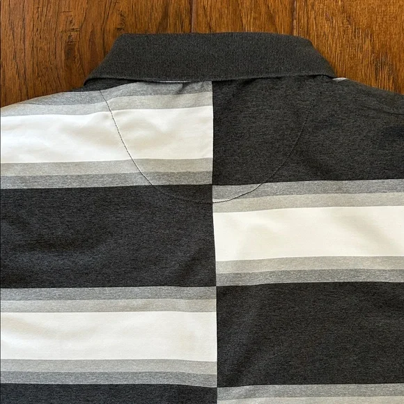 G/FORE Women’s Offset Gradient Stripe Tech Polo NWOT Size Small - Picture 9 of 14